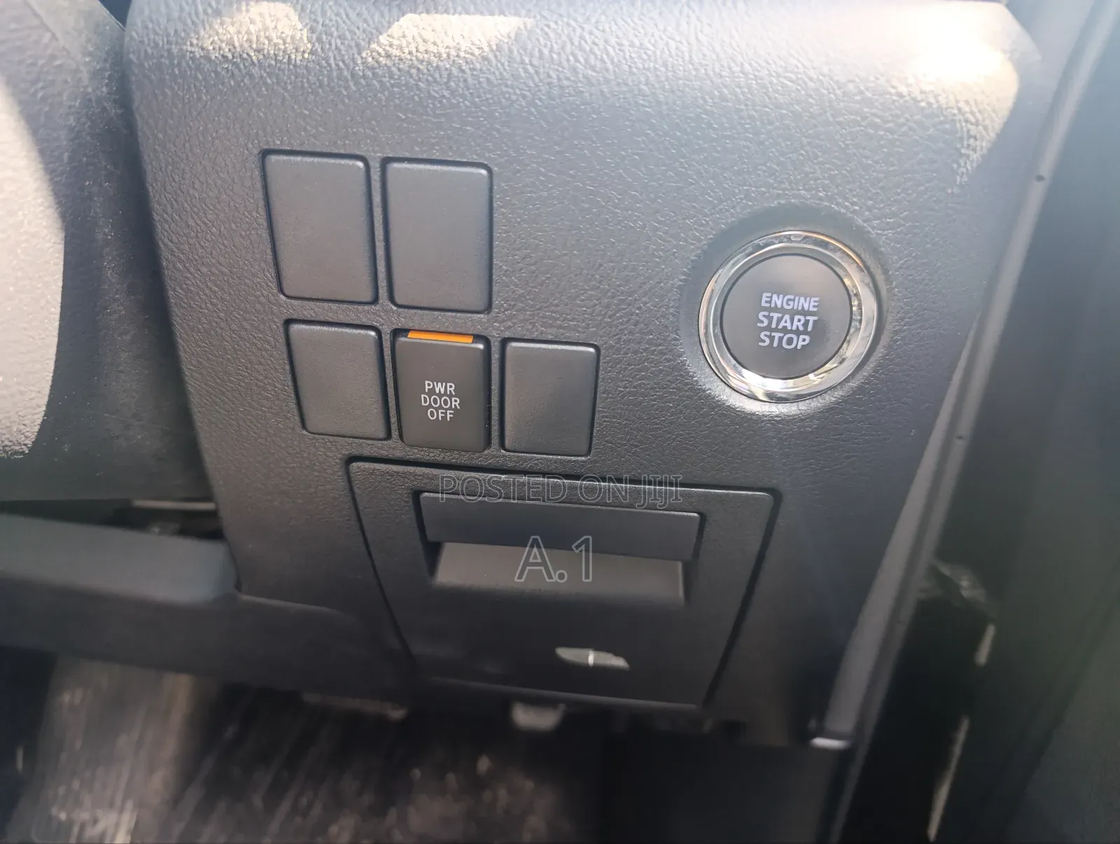 Toyota Vellfire 2018 Black