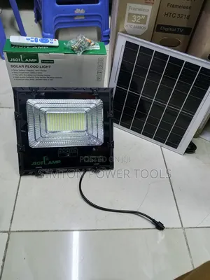 Jsot Tc 300w+300w Solar Street Light