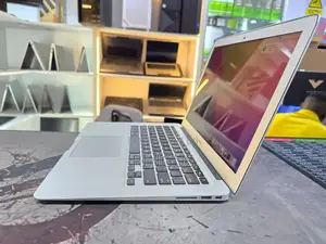 Laptop Apple MacBook Air 8GB Intel Core i7 SSD 256GB