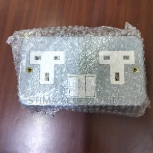 Metallic Twin Socket