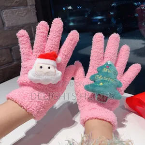Cartoon Themed Winter Gloves_bin