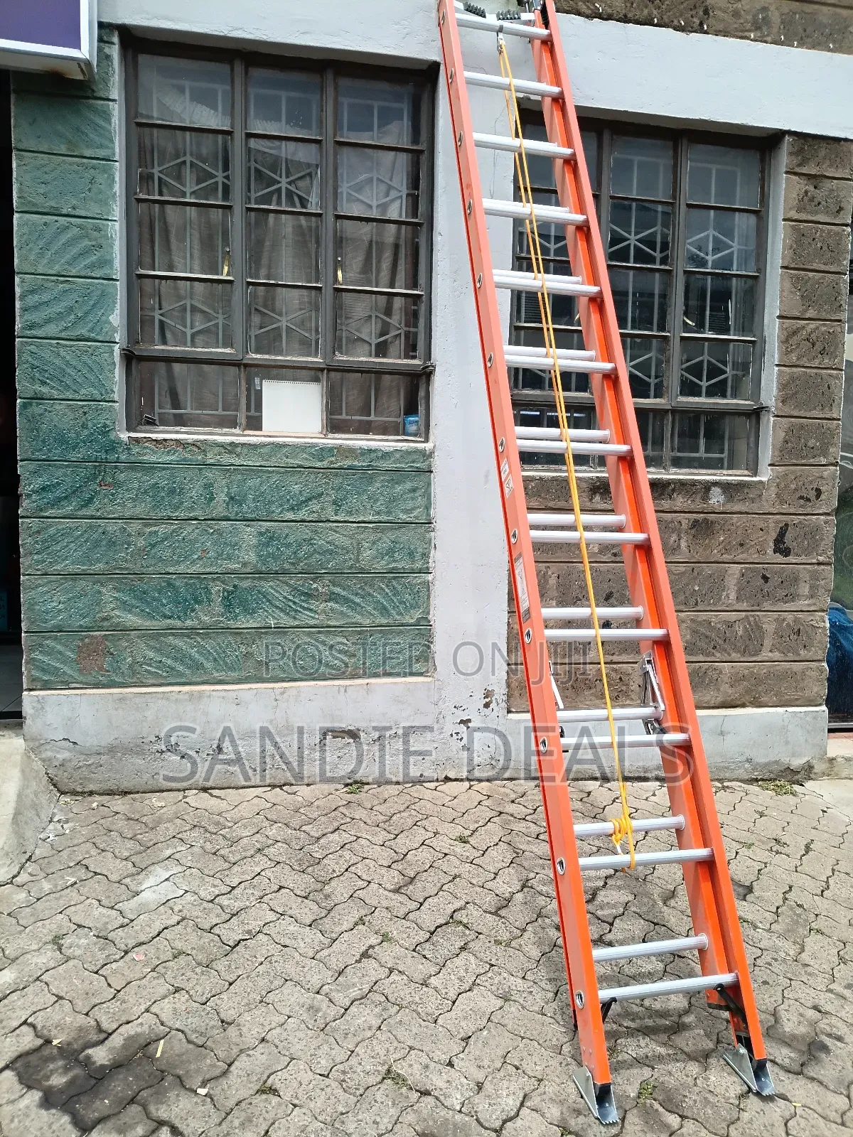 Fibre Glass Safety Ladder