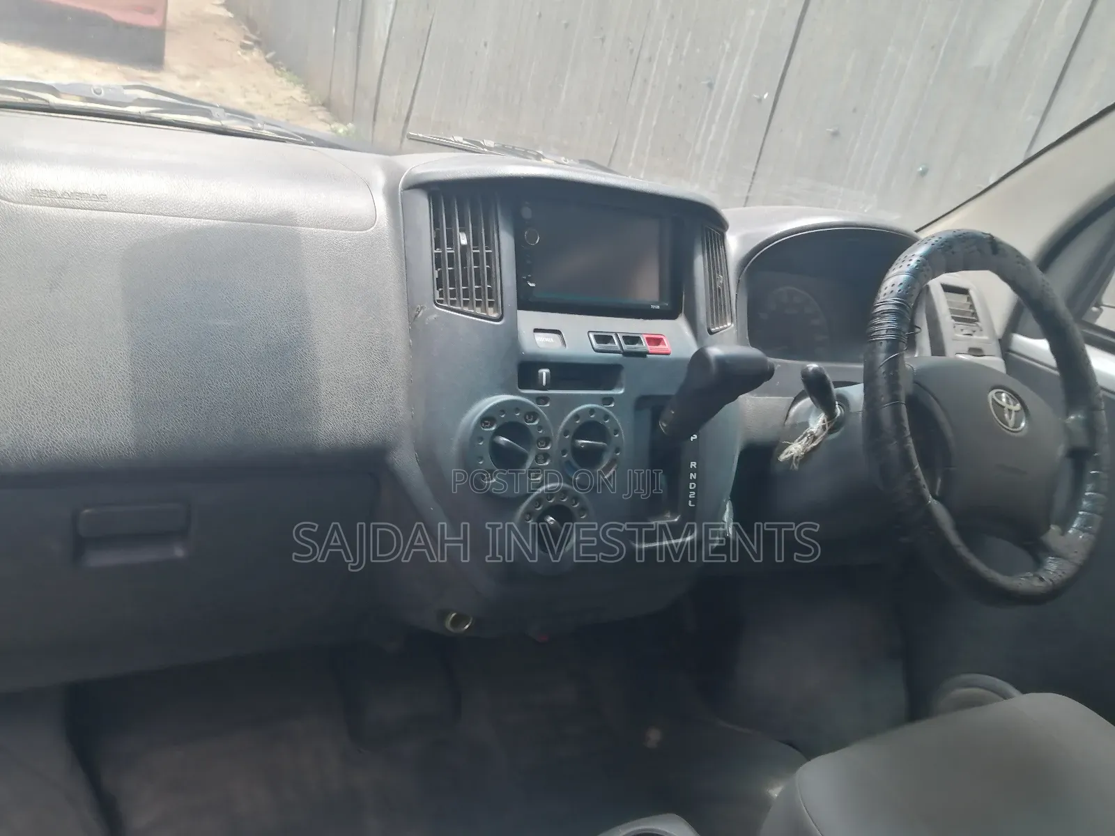 Toyota TownAce 2010 Silver