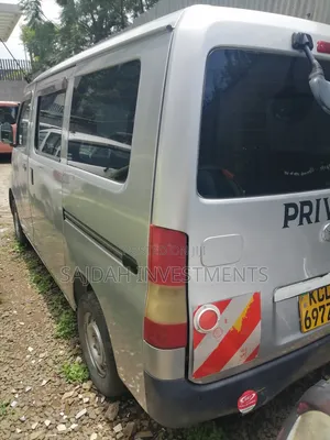 Toyota TownAce 2010 Silver