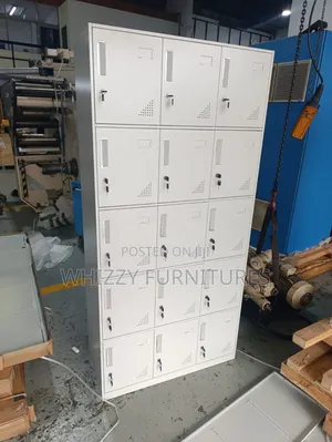 Fifteen Door File Cabinet , Staff Cabinet 15lockers Doors