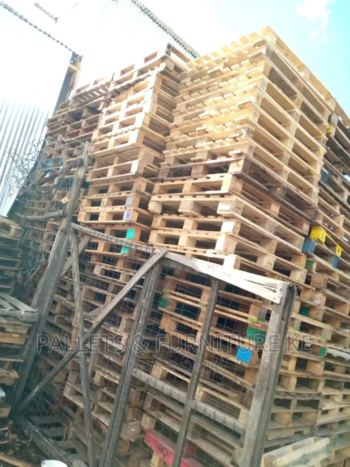 Wooden Pallets / Euro Pallets/ Epal Pallets
