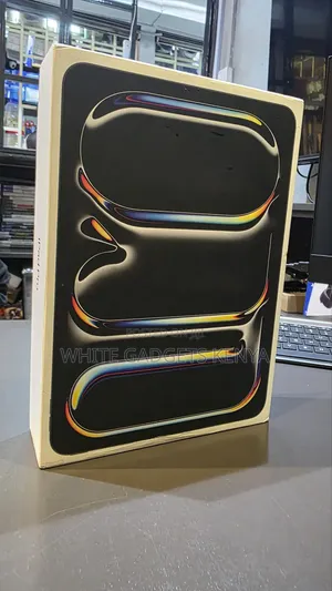 New Apple iPad Pro 11 (2025) 256 GB