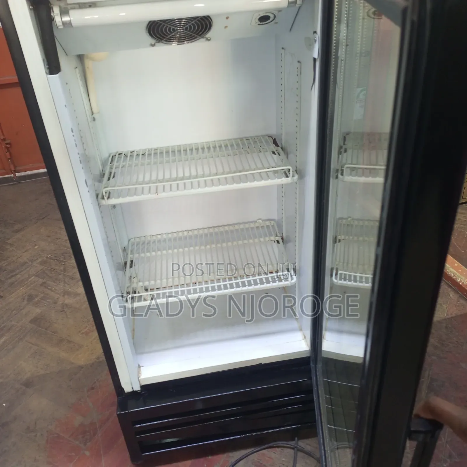 Min-Small Size Display Fridge(100)