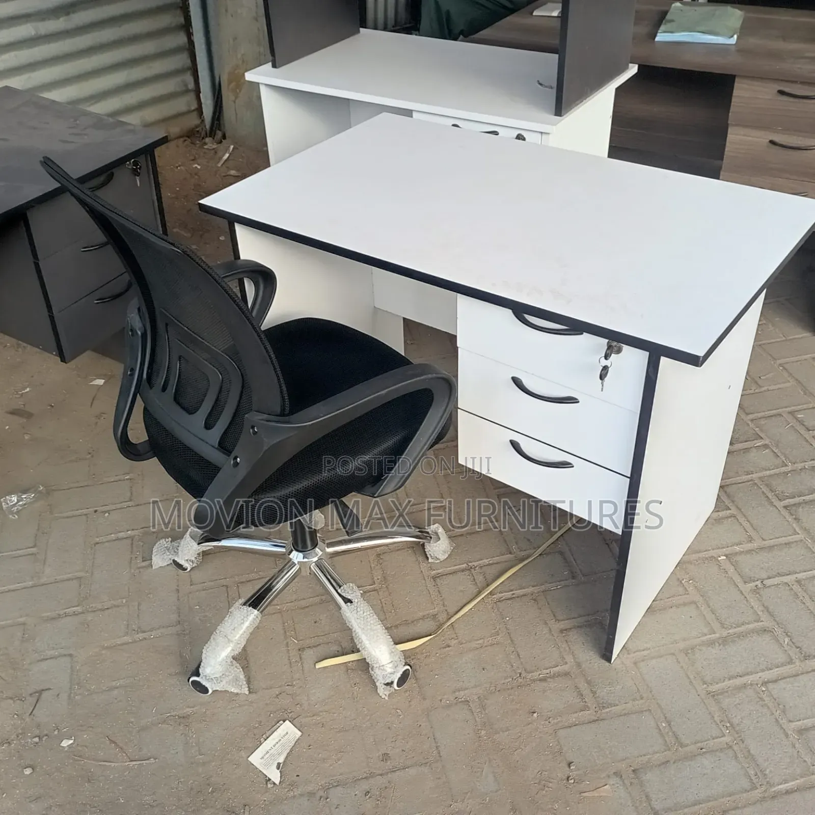 Study Set Office Chairs +Desk Table