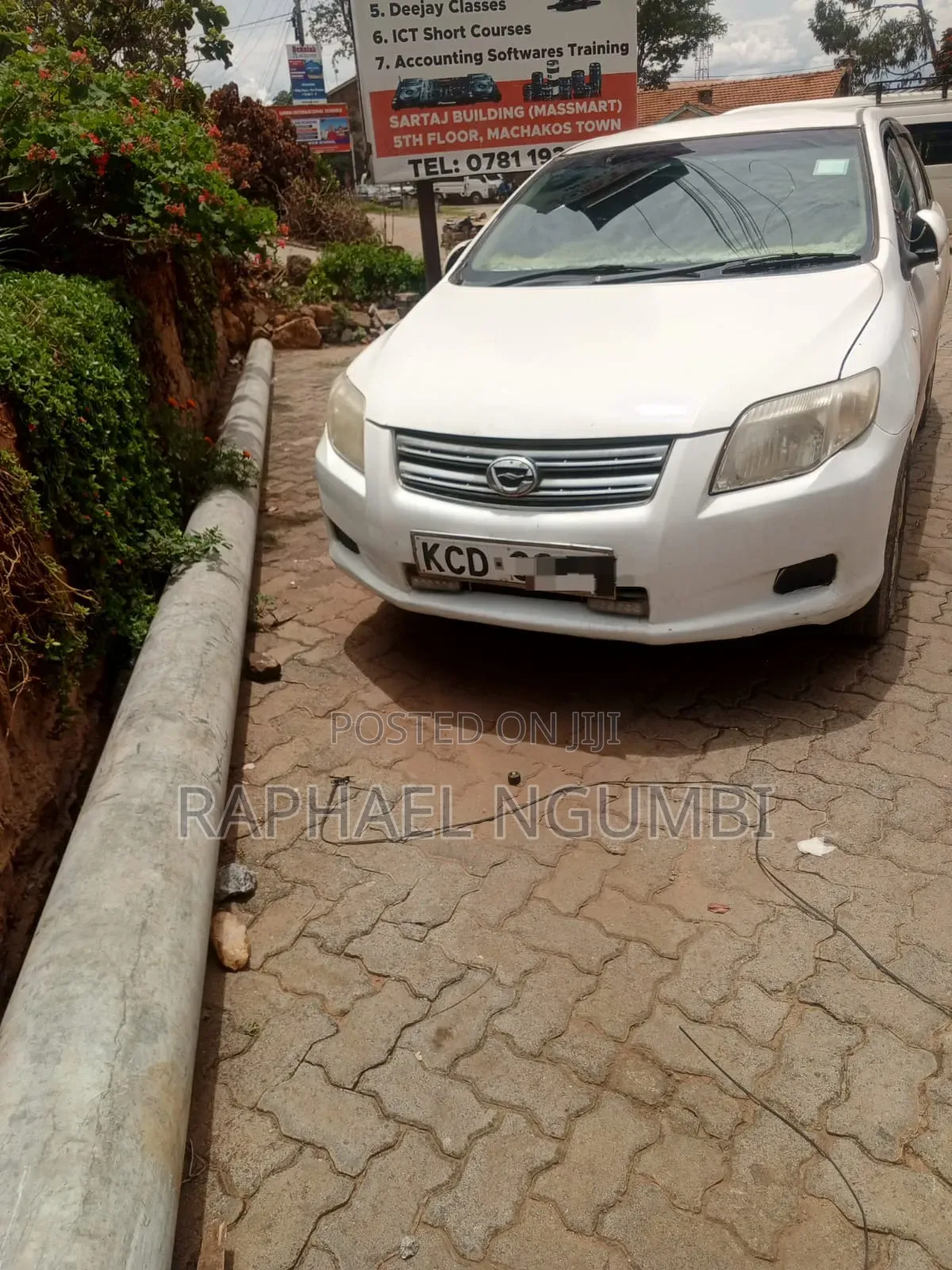 Toyota Axio 2009 White