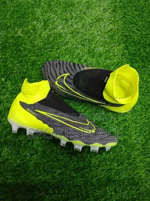 Nike Phantom Gx for Kids Soccer Boots