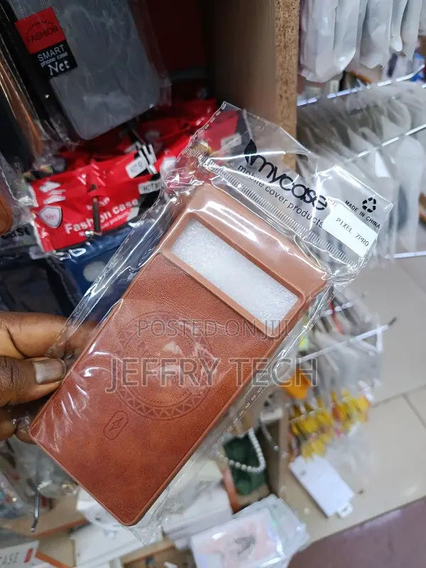 Google Pixel 7 Pro Magnetic Magsafe Leather Back Case