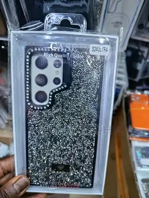 Luxury Rhinestone Phone Case Designed for the Samsung Galaxy S24 Ultra