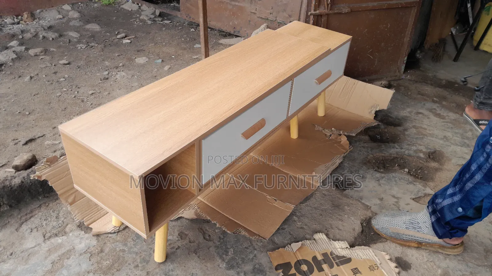 New Simple Tv Stand
