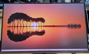 Samsung Lf32tu87
32 Inch Monitor 
Type C 90w Power Delivery