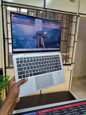 Laptop HP EliteBook x360 1040 G7 16GB Intel Core i7 SSD 512GB