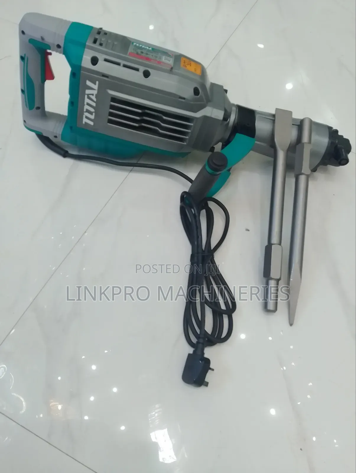 1700 Watts Total Demolisher