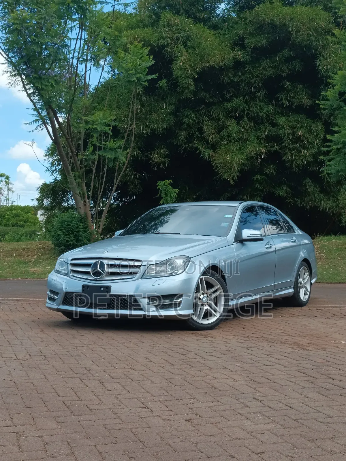 Mercedes-Benz C200 2013 Silver