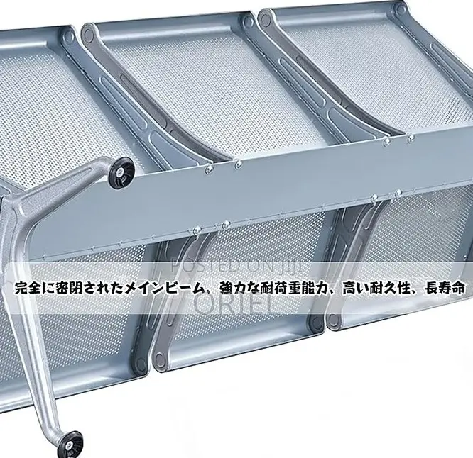 Benches; Long-Lasting 4-Link Office Visitor Bench