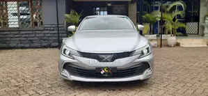Toyota Mark X 2.5 AWD 2018 Silver