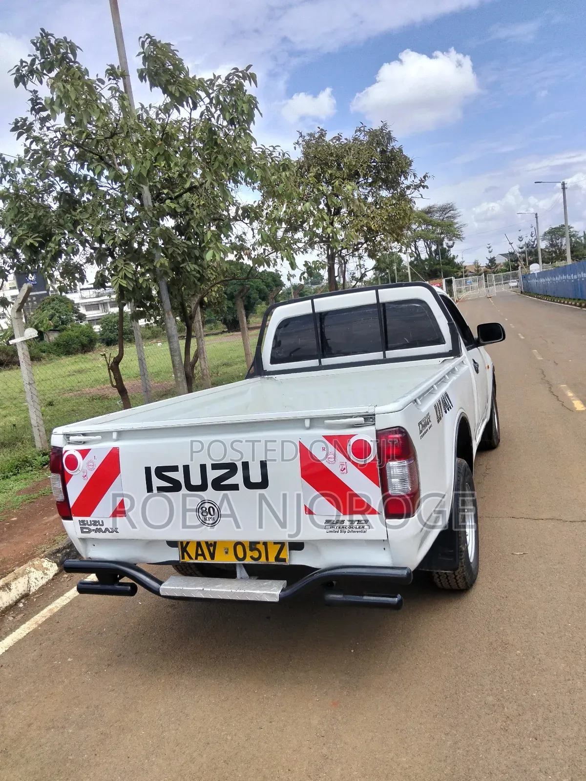 Isuzu D-MAX 2006 White