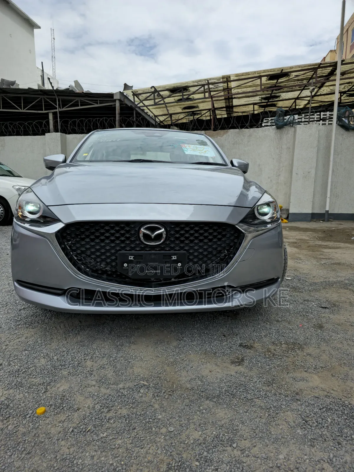 Mazda 2 2020 Silver