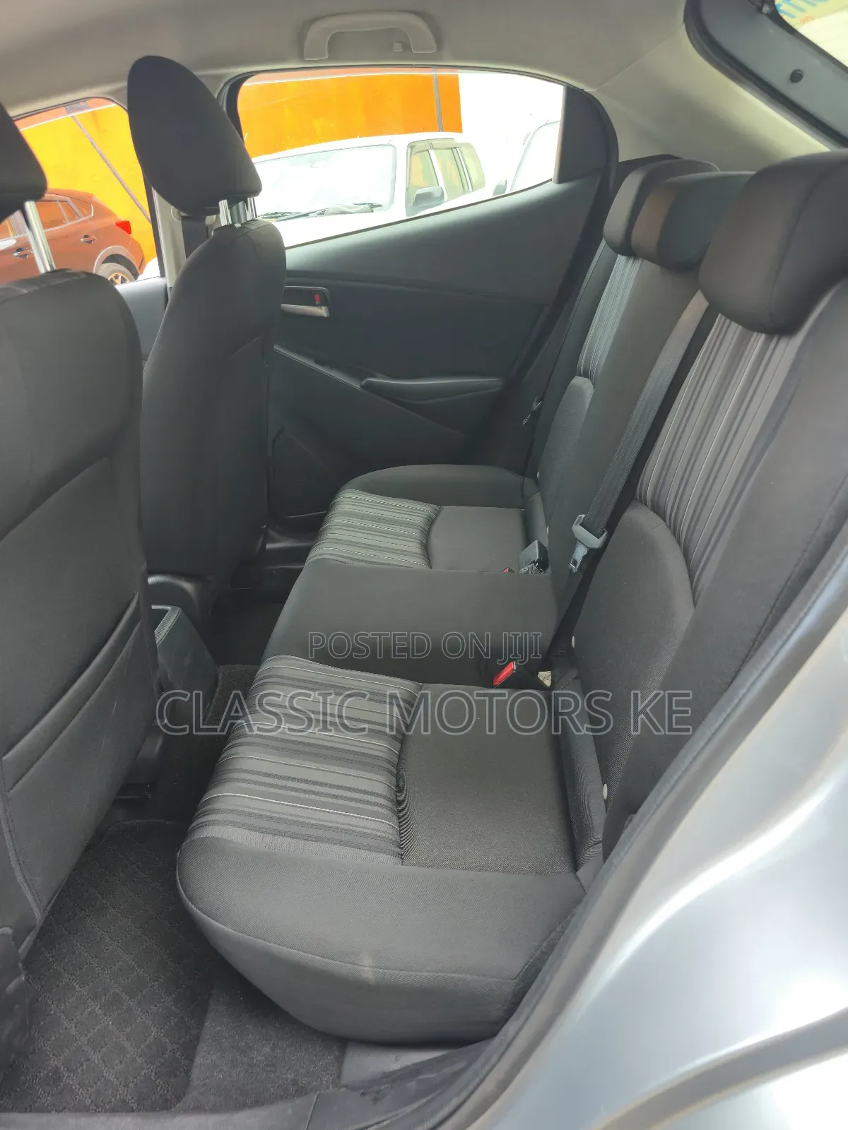 Mazda 2 2020 Silver