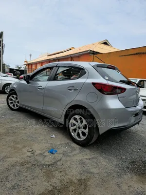 Mazda 2 2020 Silver
