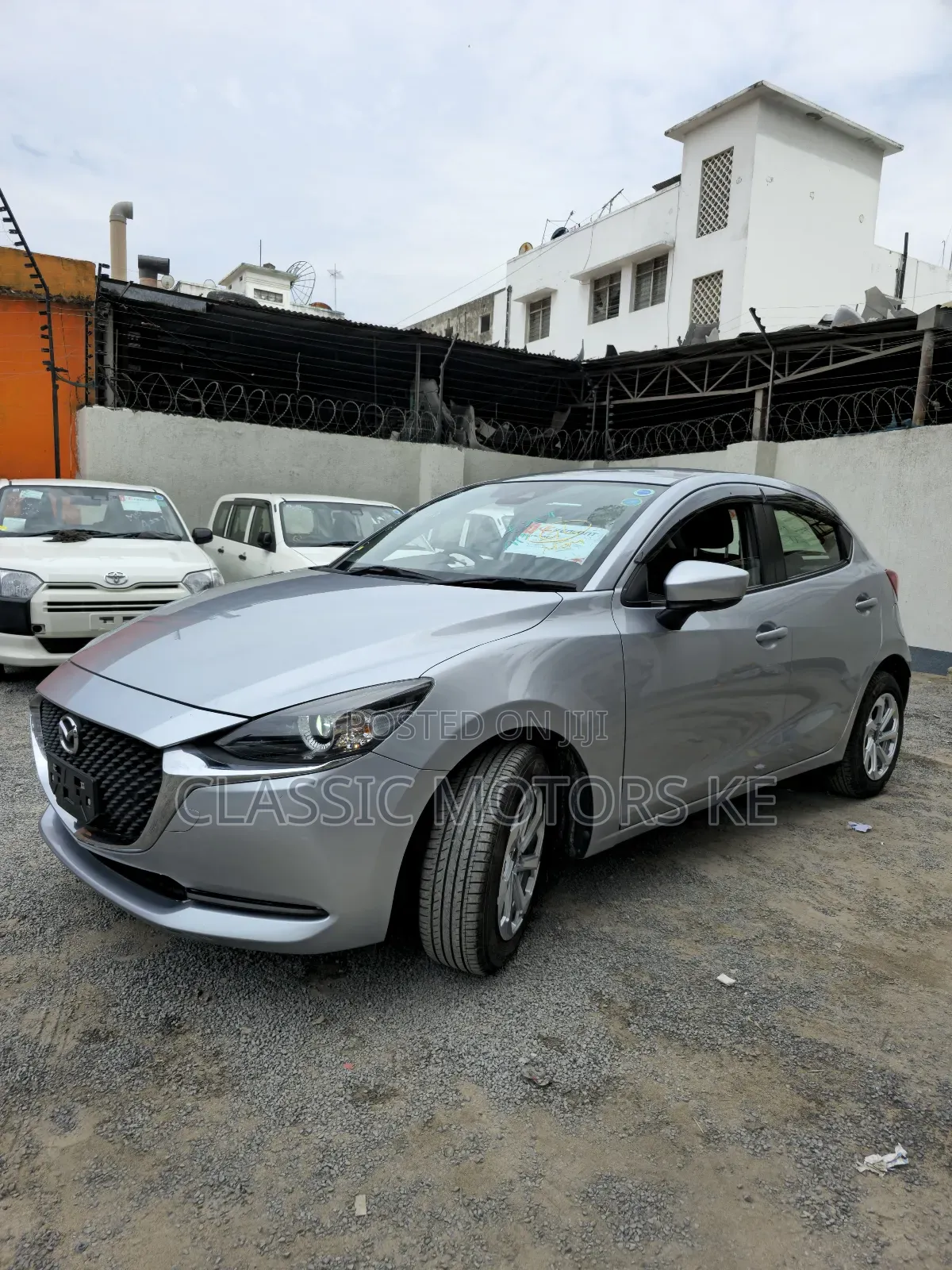 Mazda 2 2020 Silver
