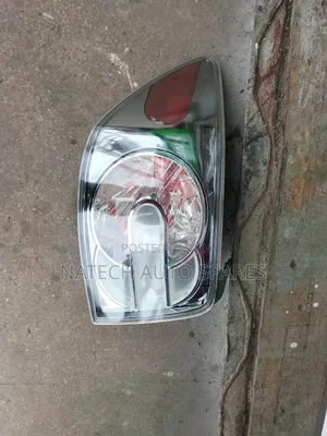 Mazda Cx-7 Taillight