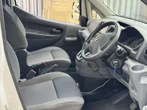 Nissan NV200 2018 White