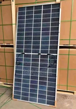 550 Watts Monocrystalline Solar Panels