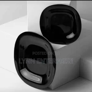 L9817 Luminarc Carine Black Noir Plates 11 Inch