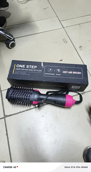 Electric Hair Dryer 
Hot Air Brush
