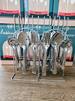 24 Pieces Stainless Steel Cutlery Set