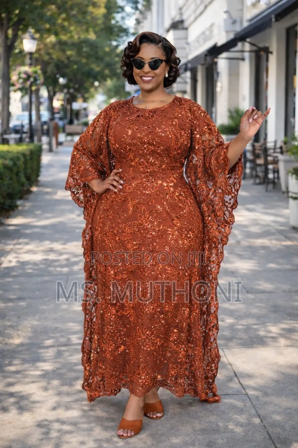 Quality Heavy Lace Free Size 2 Piece Gowns