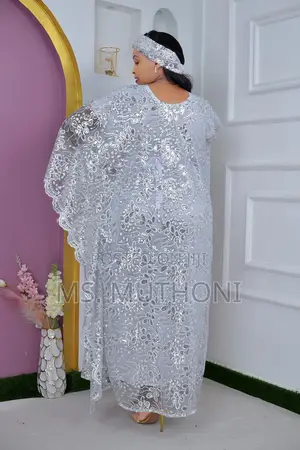 Quality Heavy Lace Free Size 2 Piece Gowns