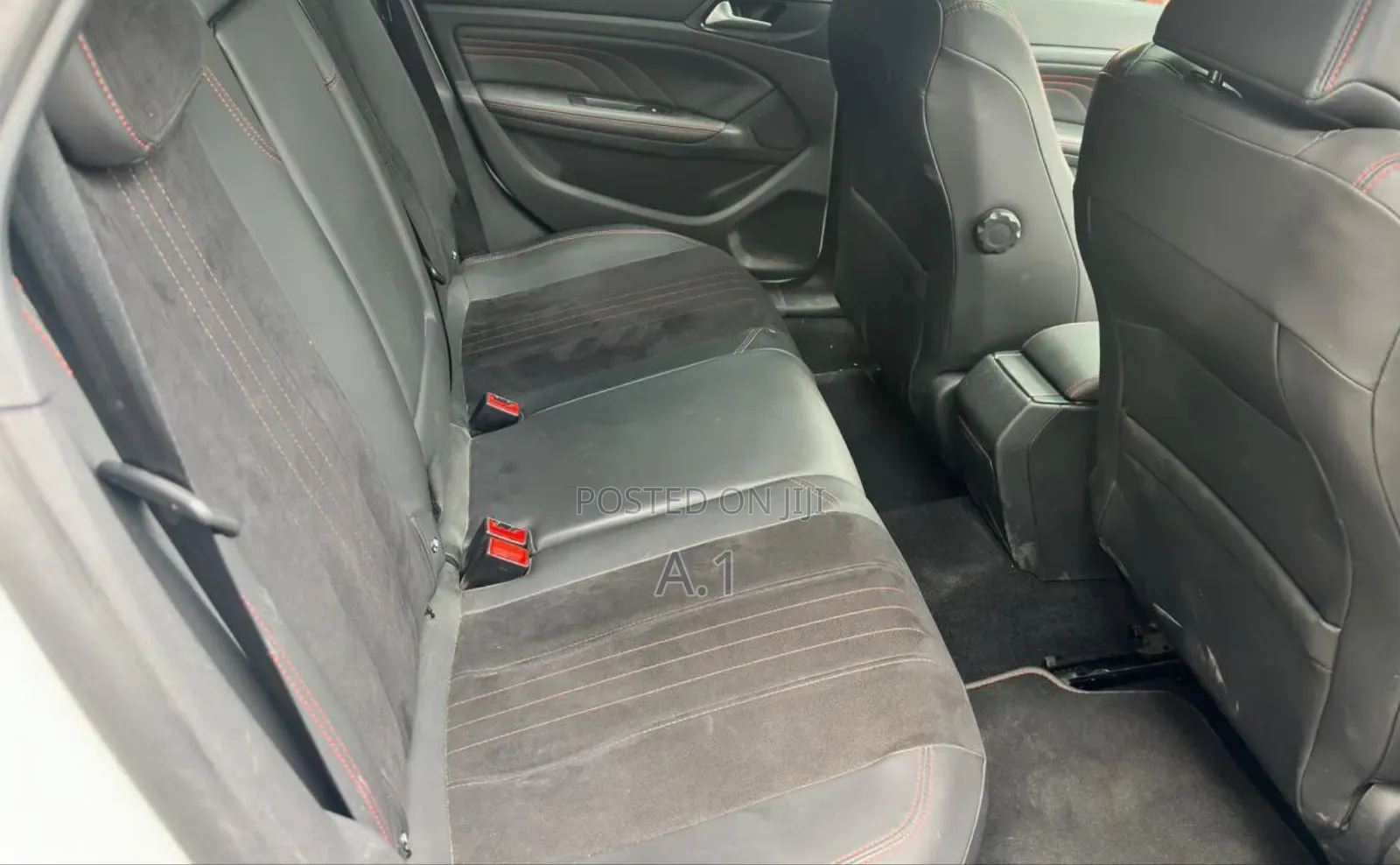 Peugeot 308 2018 Black