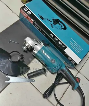 Makita 9" Heavy Duty Angle Grinder