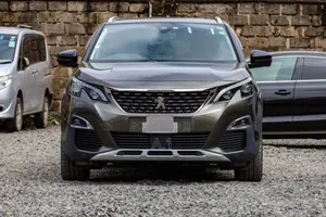 Peugeot 3008 2019 Green