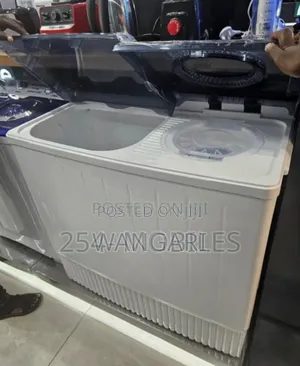 White New Hisense 13.5kg Washing Machine