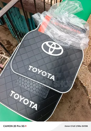 5pc Heavy Duty 5pc Front and Rear Rubber Floor Mats