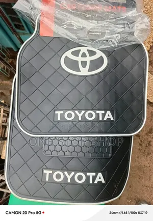 All Season Rubber Toyota Logo Floor Mats