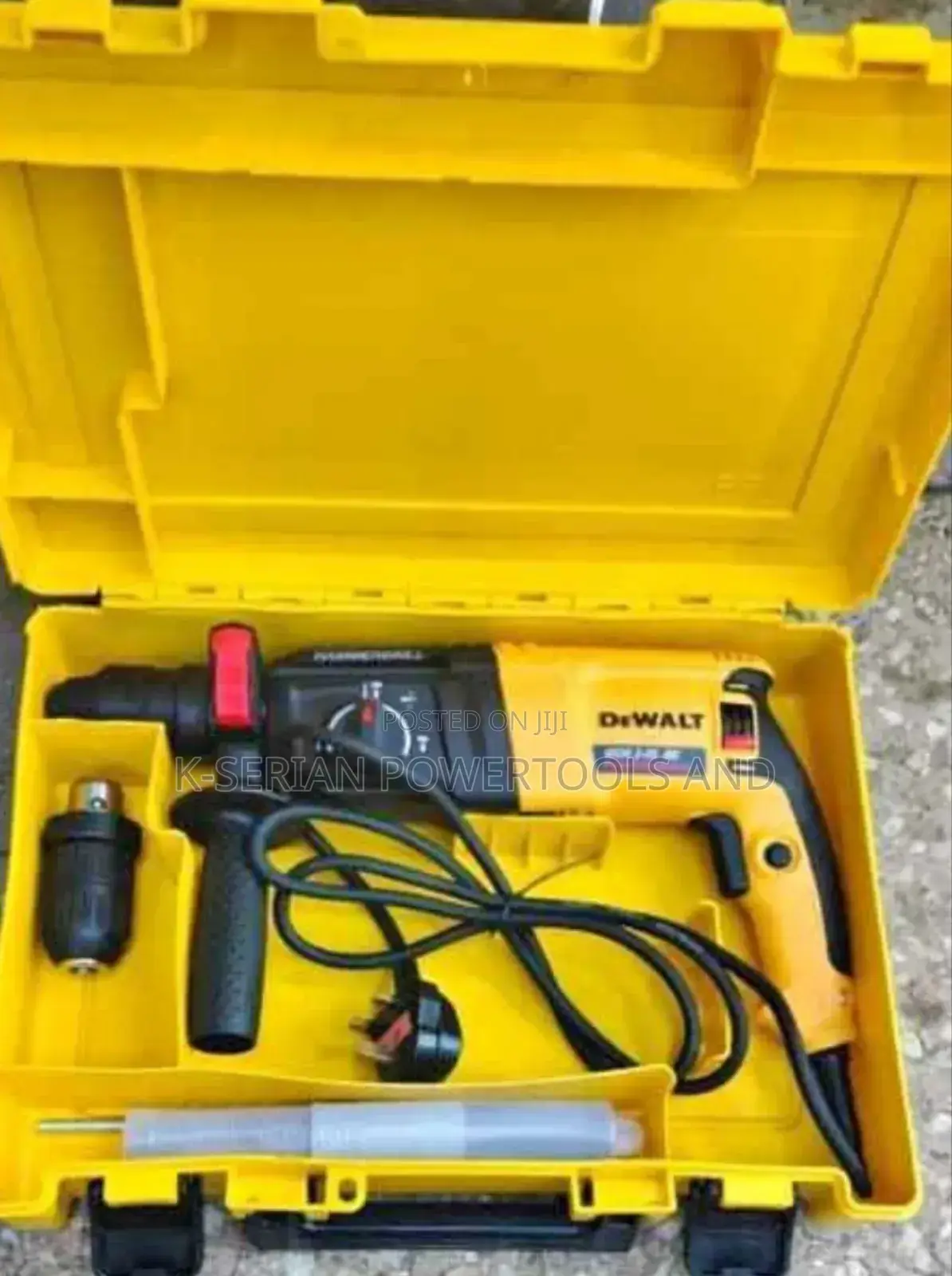Powerful Dewalt Rotary Hammer Drill/Rotary Hammer