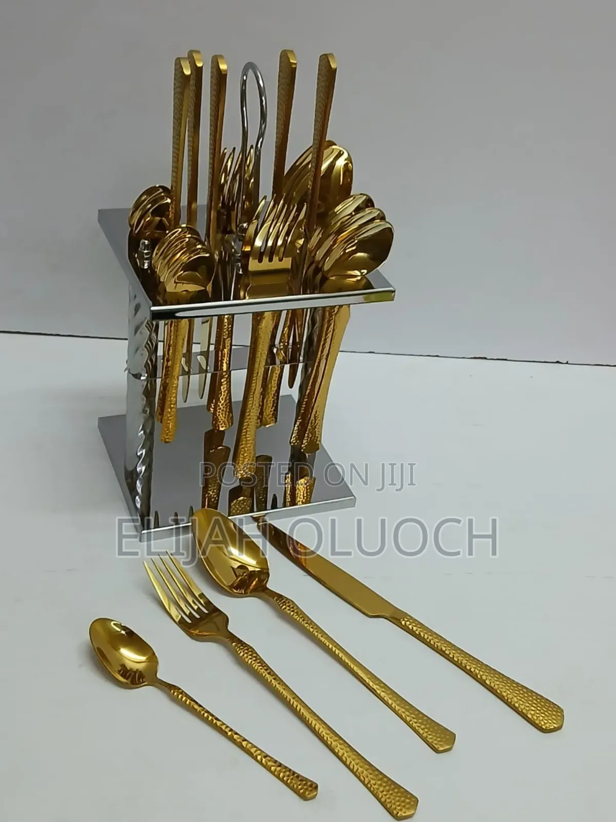 25 Pcs Dining Glister Astrid Cutlery Set With Stand