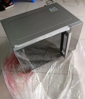 Home Use. Mew Hisense 25l Digitla Microwave