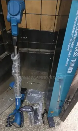 Cordless Makita Brush Cutter/ Makita Brush Cutter