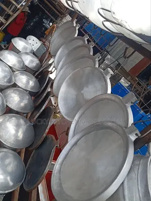Aluminium Best Quality Chapati Pan.