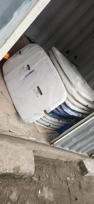Bench Plastic Tables, Multiple Chairs Plastic Table