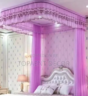 Purple With A Decorative Top Lace 5 By 6 Mosquito Net